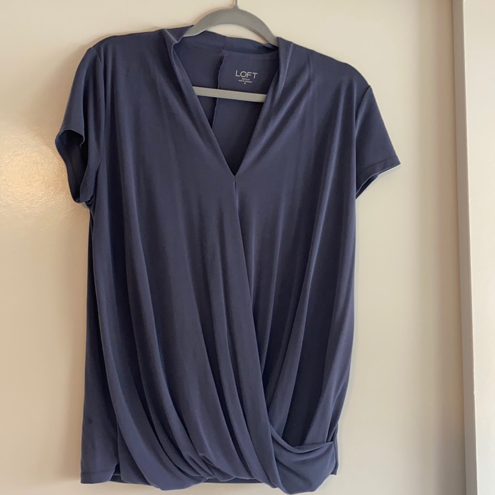 Loft v-neck shirt